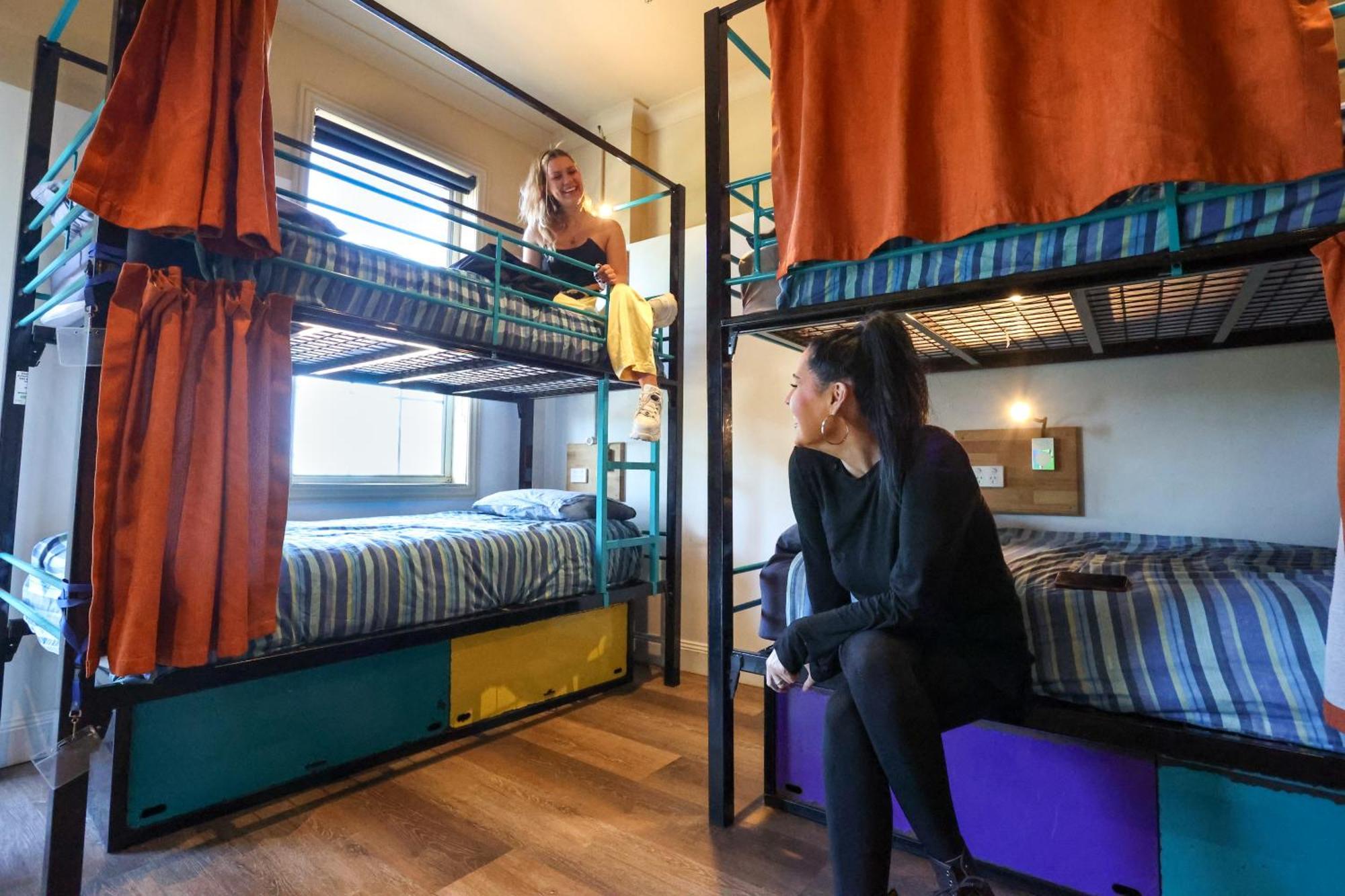 Mad Monkey Hostel Coogee Beach Randwick Exterior foto