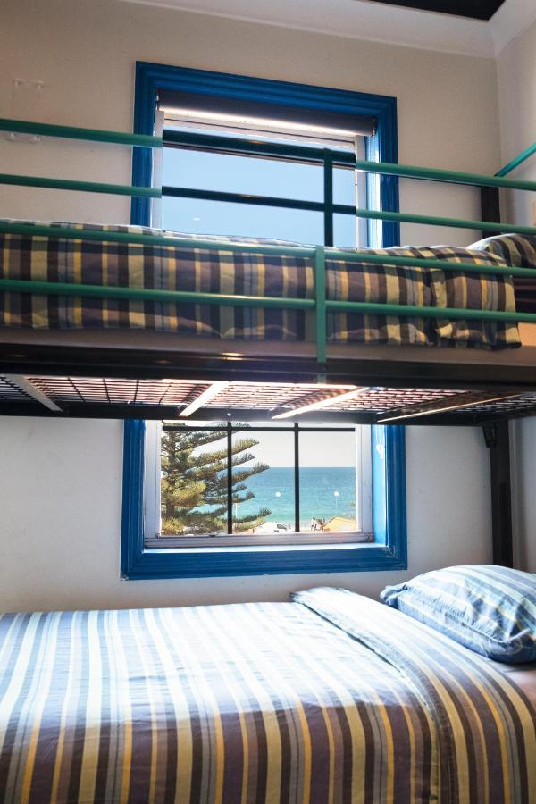 Mad Monkey Hostel Coogee Beach Randwick Exterior foto